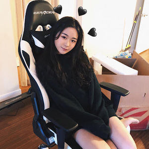 Meet your Posher, Cassie